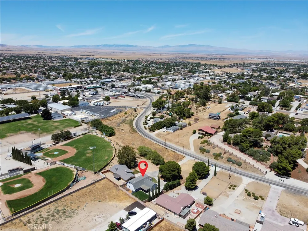 4718 Quartz Hill Lancaster, CA 93536