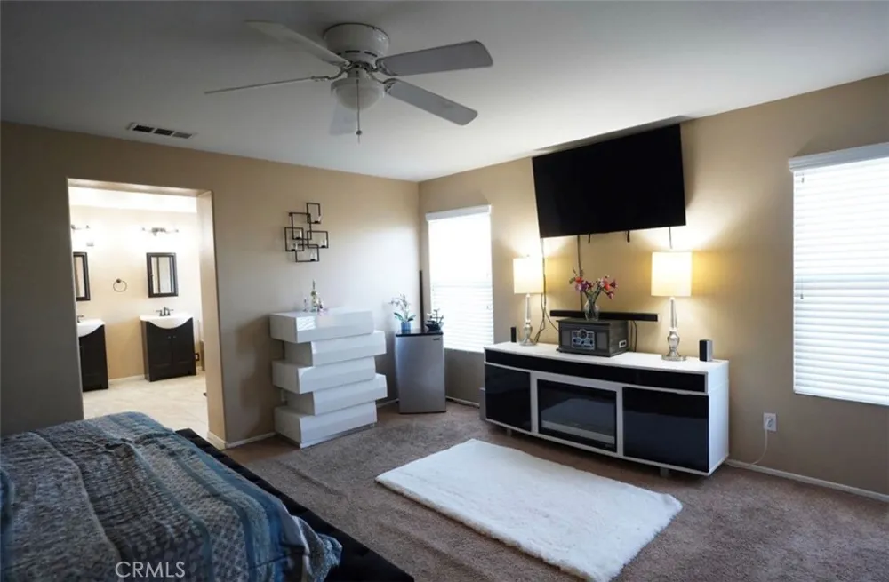 13674 Buena Vista Drive Hesperia, CA 92344