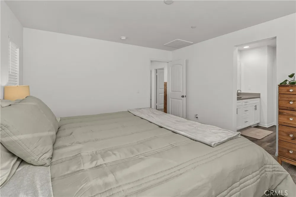 3549 Palmwood Drive Jurupa Valley, CA 92509