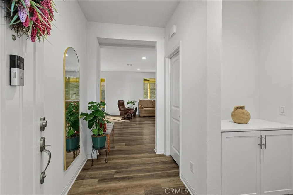 3549 Palmwood Drive Jurupa Valley, CA 92509