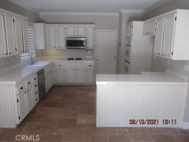 32059 Meadow Wood Lane Lake Elsinore, CA 92532