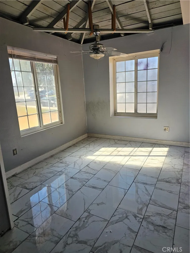 10030 Ontario Street Riverside, CA 92503