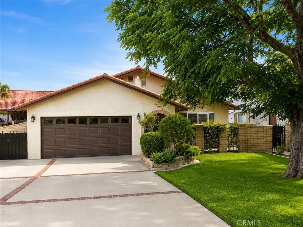 24020 Continental Canyon Lake, CA 92587