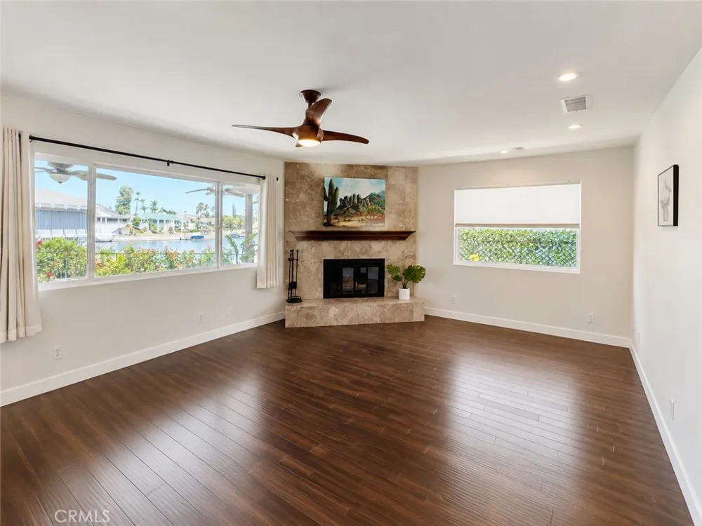 24020 Continental Canyon Lake, CA 92587