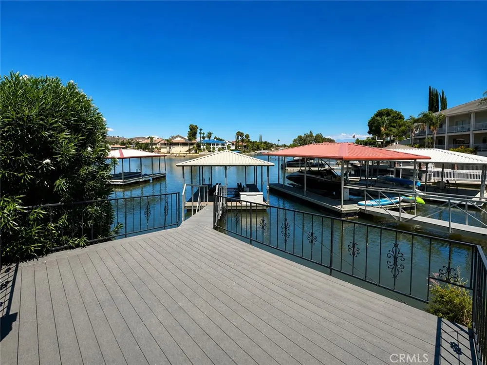 24020 Continental Canyon Lake, CA 92587