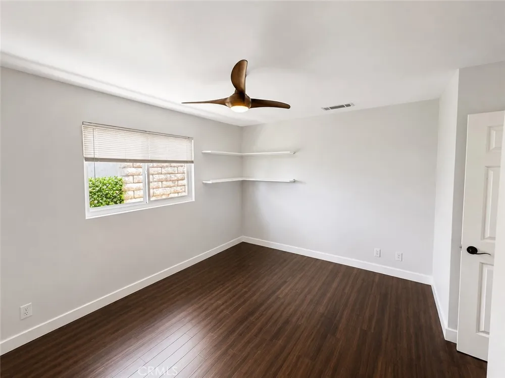 24020 Continental Canyon Lake, CA 92587