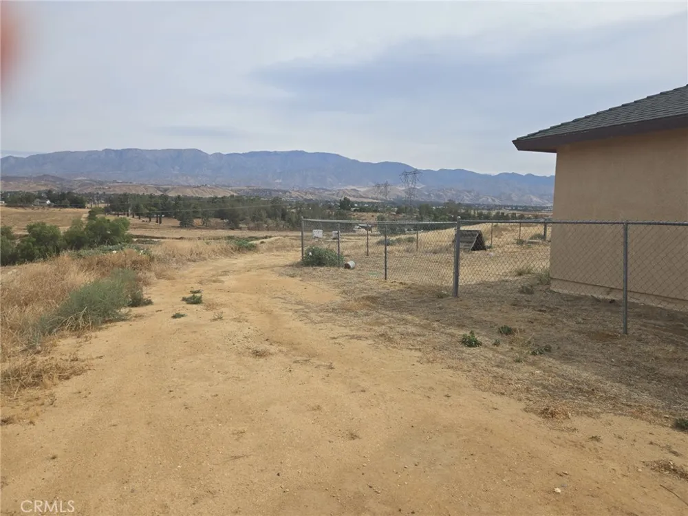 43330 LONGHORN ROAD Banning, CA 92220