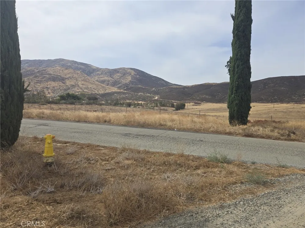 43330 LONGHORN ROAD Banning, CA 92220