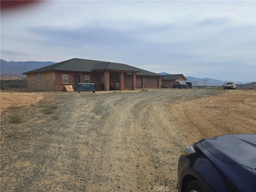 43330 LONGHORN ROAD Banning, CA 92220