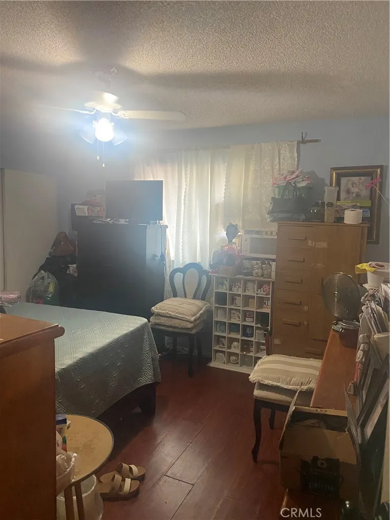 16329 Elaine Drive Fontana, CA 92336