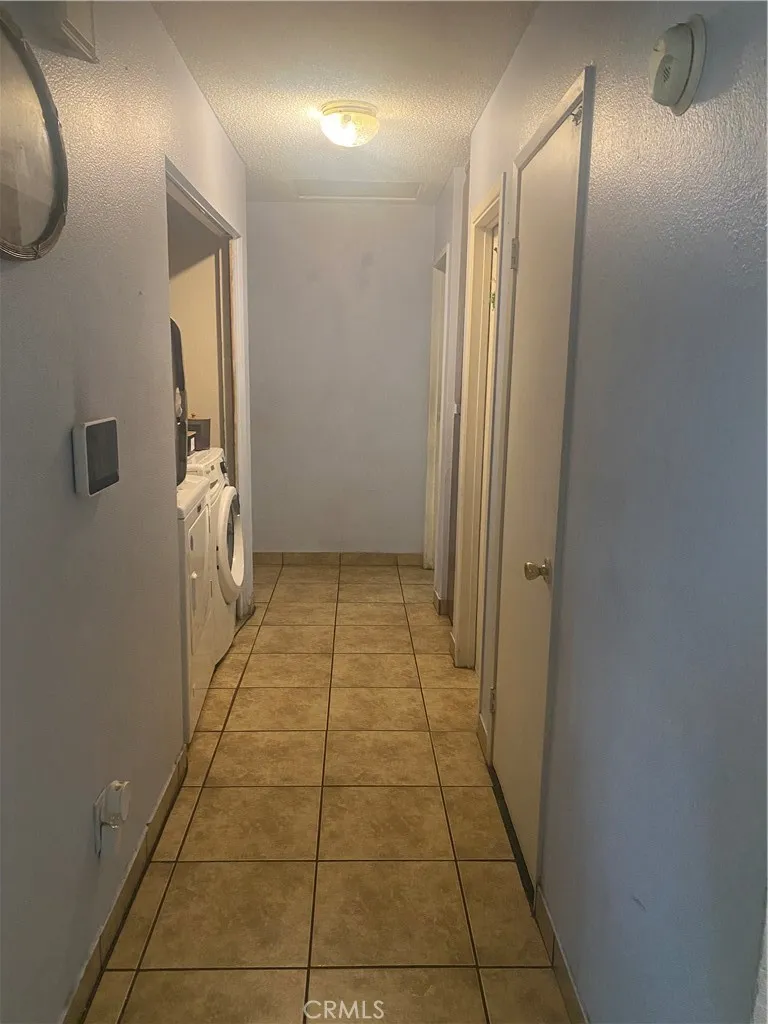 16329 Elaine Drive Fontana, CA 92336