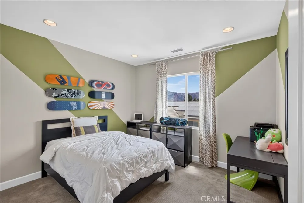 11508 Kingbird Drive Corona, CA 92883