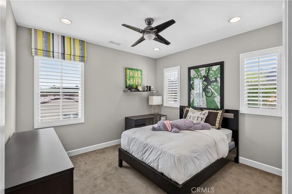 11508 Kingbird Drive Corona, CA 92883