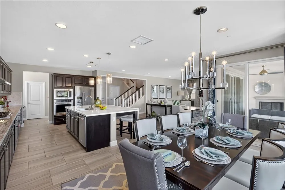 11508 Kingbird Drive Corona, CA 92883