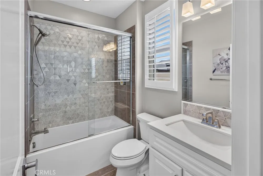 11508 Kingbird Drive Corona, CA 92883