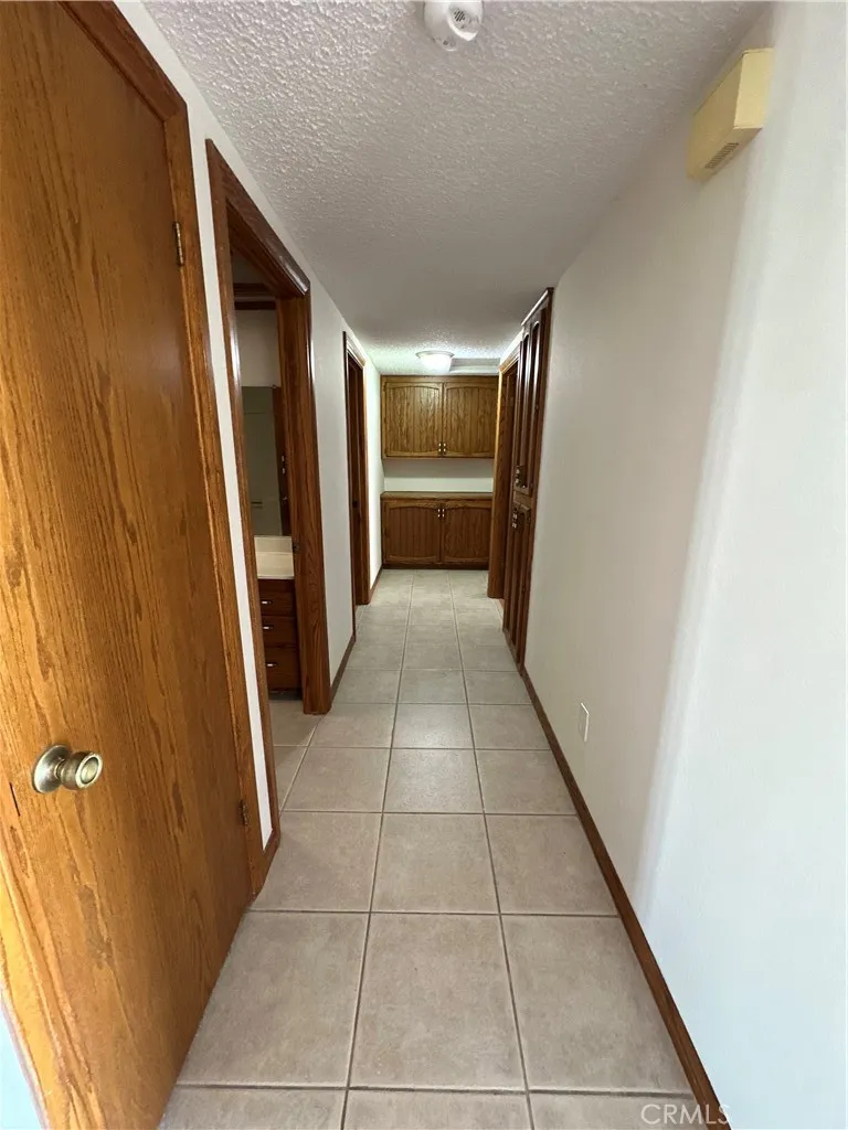 7515 Peach Hesperia, CA 92345