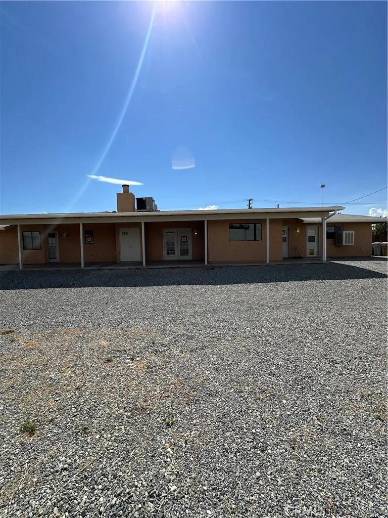 7515 Peach Hesperia, CA 92345