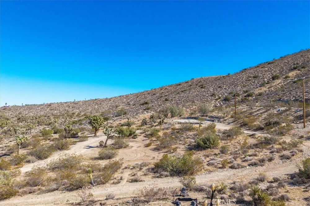 7995 Jericho Yucca Valley, CA 92284
