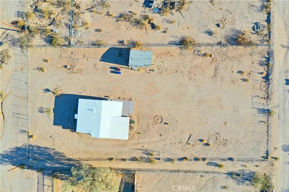6857 Split Rock 29 Palms, CA 92277
