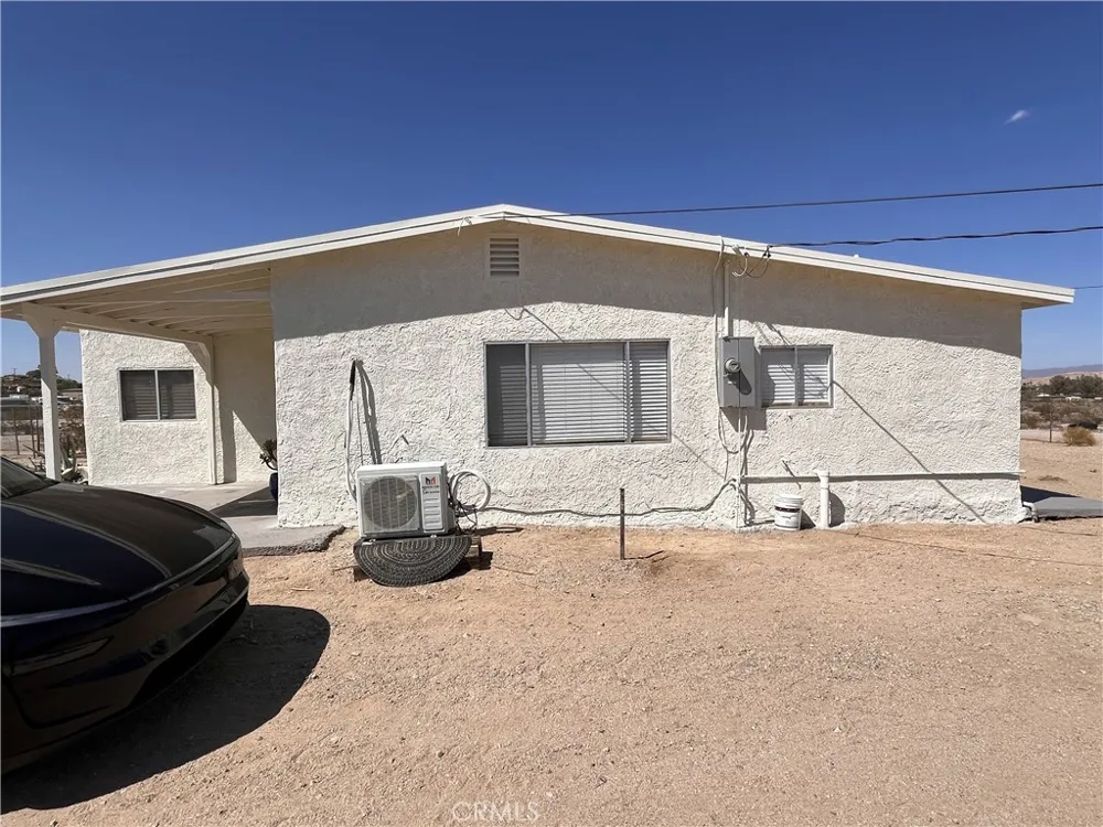 6857 Split Rock 29 Palms, CA 92277