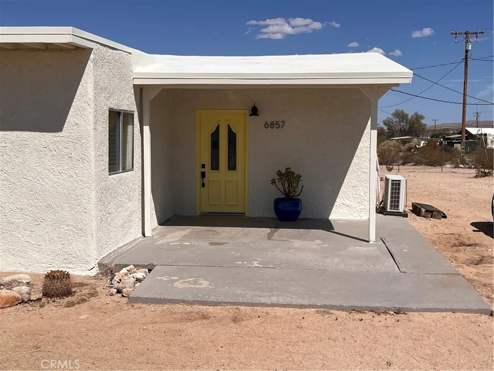 6857 Split Rock 29 Palms, CA 92277