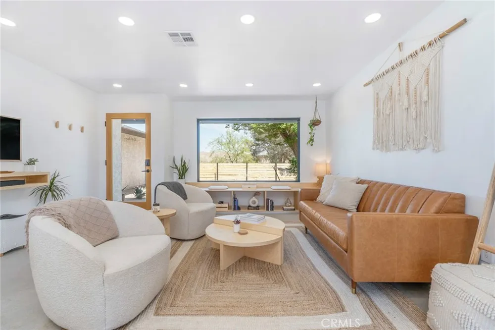 61483 Capilla Joshua Tree, CA 92252