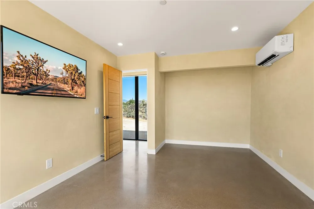 3631 Lucerne Vista Yucca Valley, CA 92284