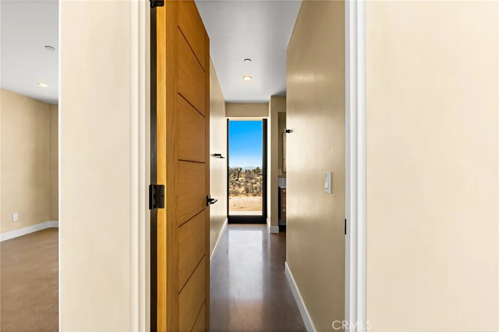 3631 Lucerne Vista Yucca Valley, CA 92284