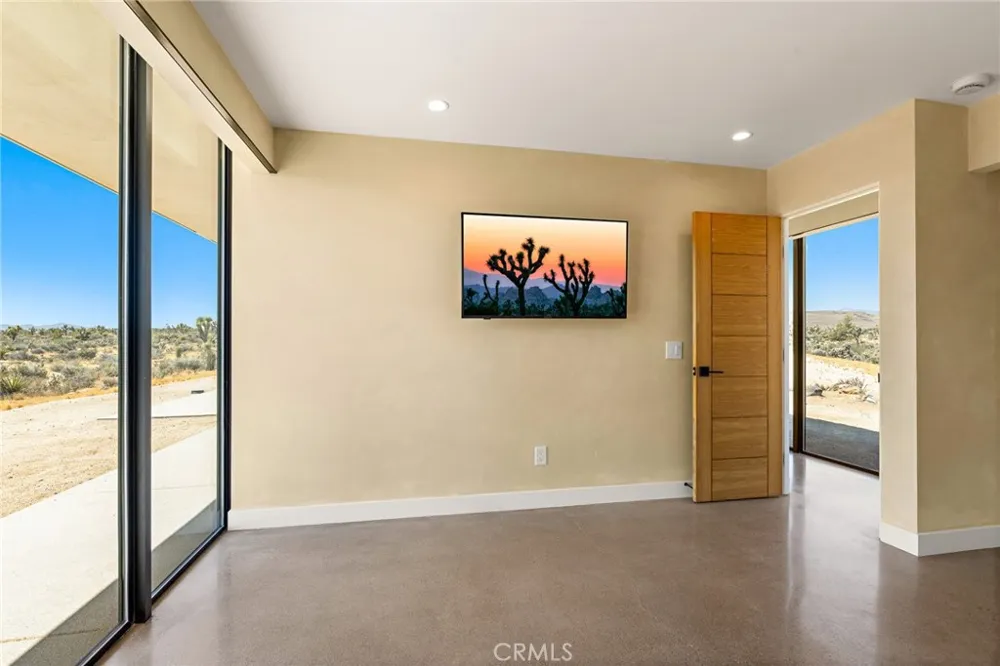 3631 Lucerne Vista Yucca Valley, CA 92284