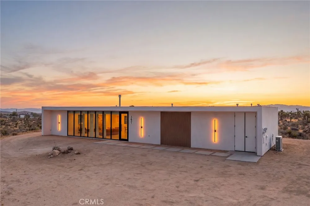 3631 Lucerne Vista Yucca Valley, CA 92284