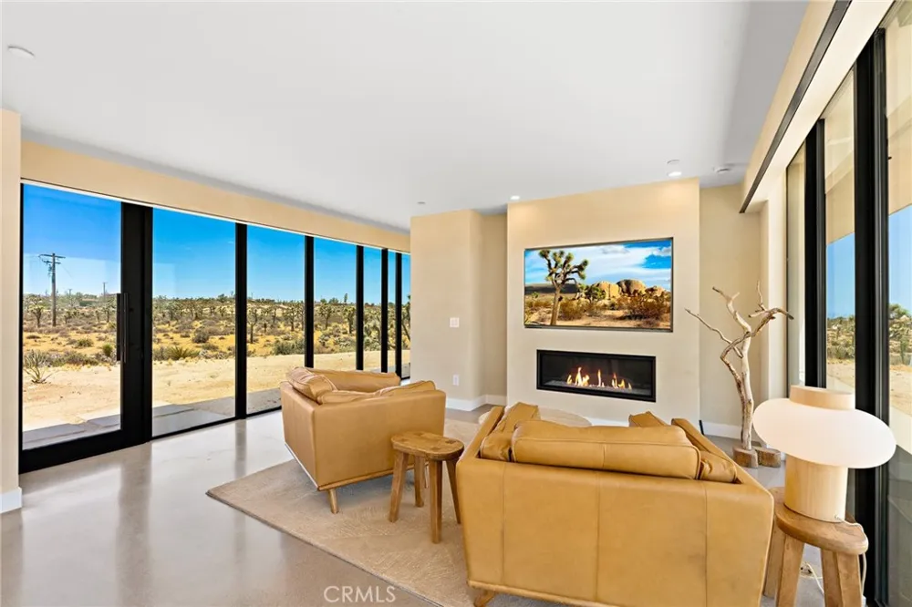 3631 Lucerne Vista Yucca Valley, CA 92284