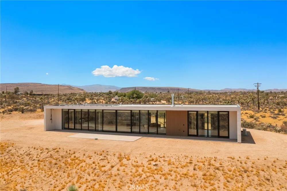 3631 Lucerne Vista Yucca Valley, CA 92284
