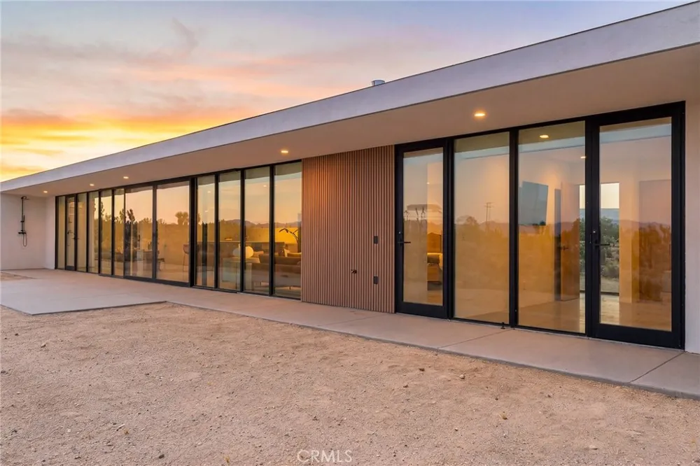 3631 Lucerne Vista Yucca Valley, CA 92284