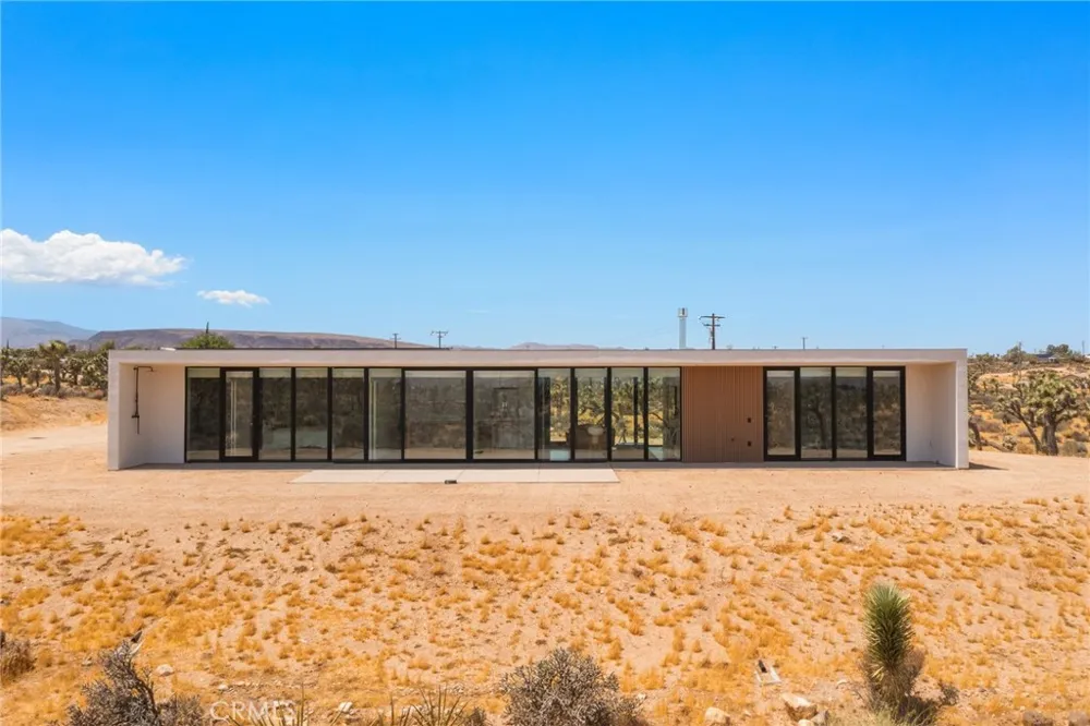 3631 Lucerne Vista Yucca Valley, CA 92284