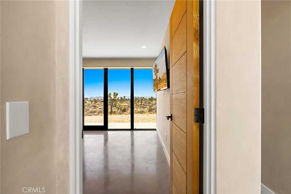 3631 Lucerne Vista Yucca Valley, CA 92284
