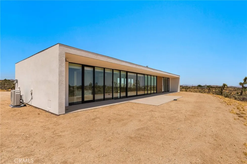 3631 Lucerne Vista Yucca Valley, CA 92284