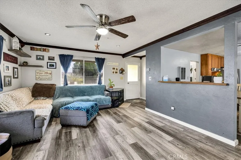 7562 Acoma Trail Yucca Valley, CA 92284