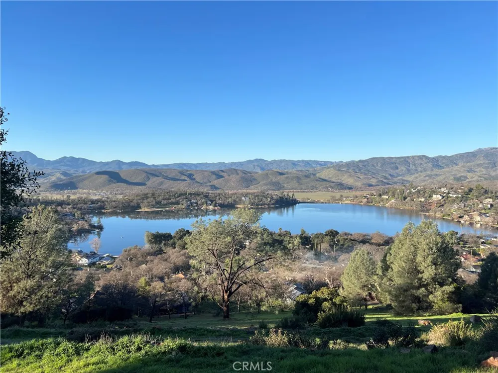 17282 Greenridge Road Hidden Valley Lake, CA 95467