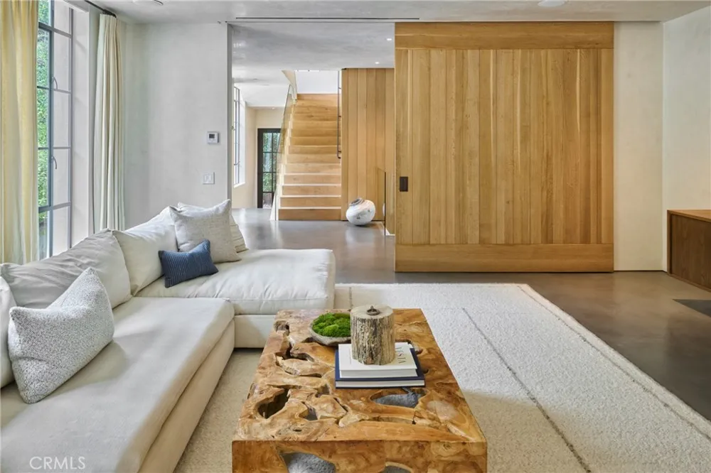 33360 Pacific Coast Highway Malibu, CA 90265