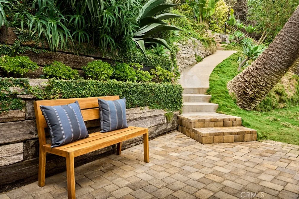 33360 Pacific Coast Highway Malibu, CA 90265