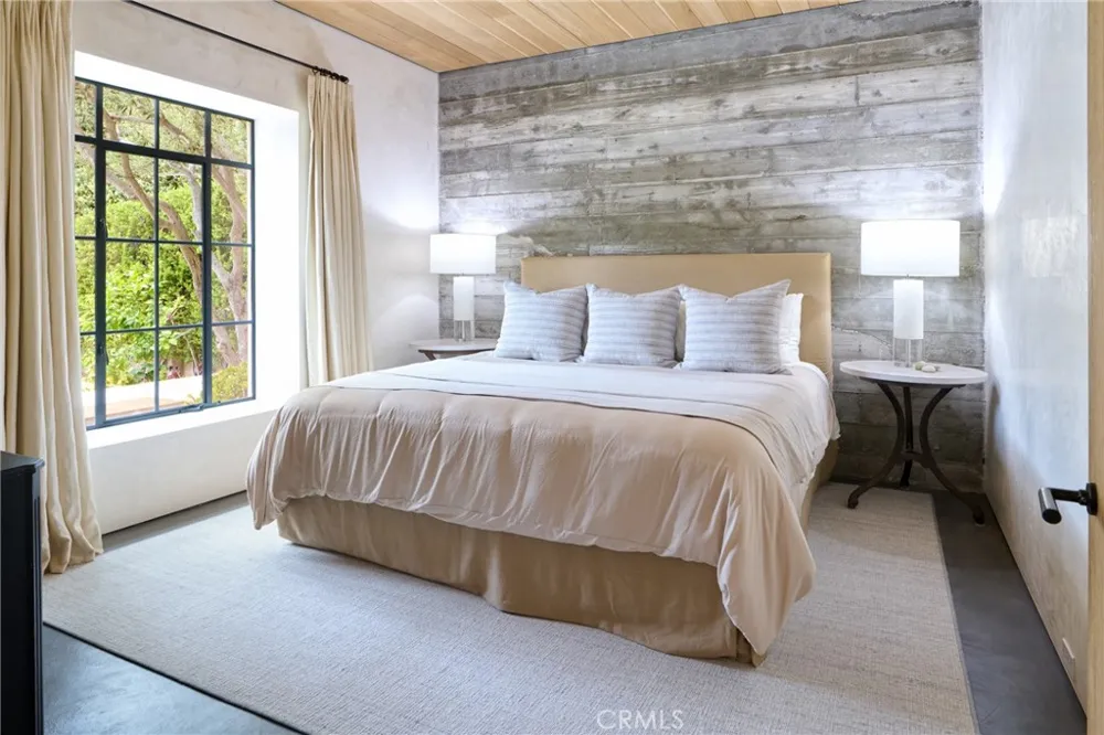 33360 Pacific Coast Highway Malibu, CA 90265