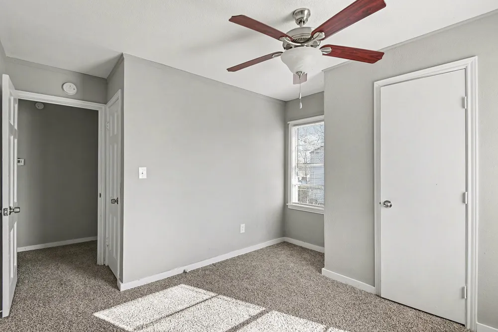 5129 Penrod Court River Oaks, TX 76114