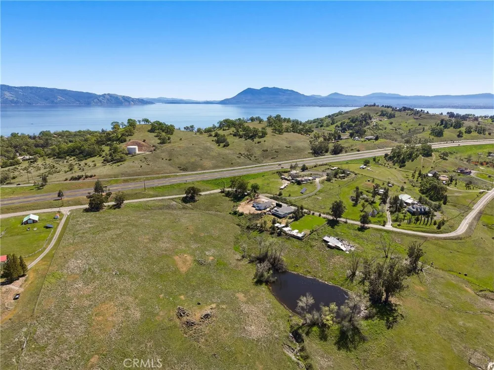 4629 Hill Road Lakeport, CA 95453