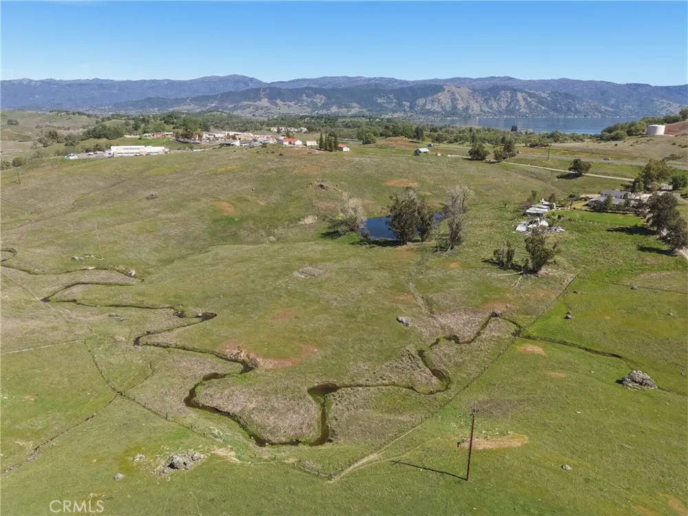 4629 Hill Road Lakeport, CA 95453