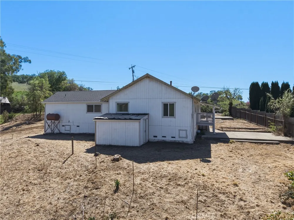 4629 Hill Road Lakeport, CA 95453