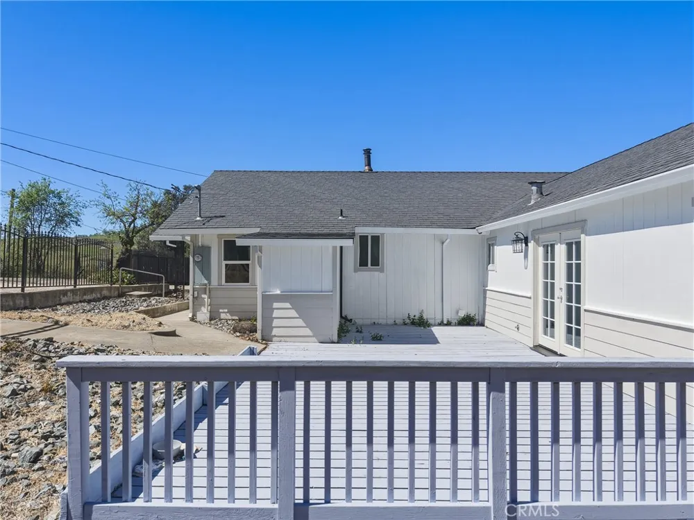 4629 Hill Road Lakeport, CA 95453