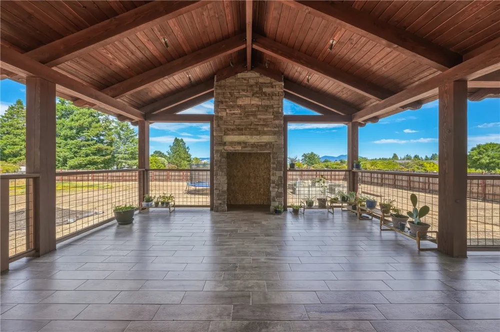 1750 Quail Ridge Road Lakeport, CA 95453
