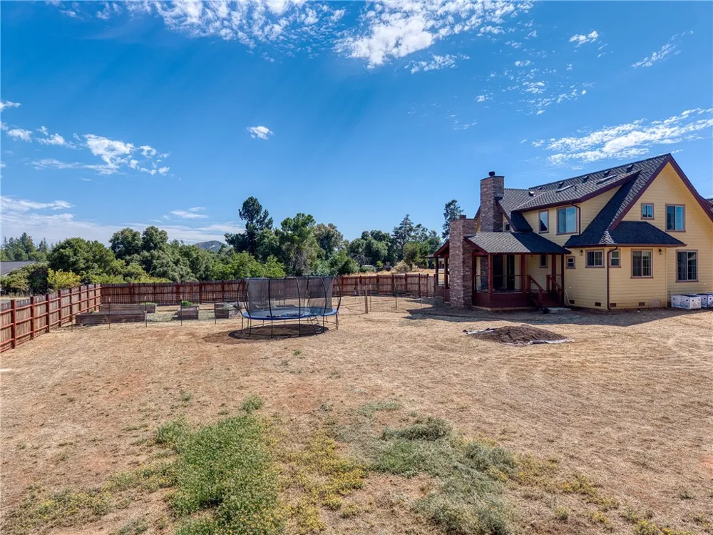 1750 Quail Ridge Road Lakeport, CA 95453