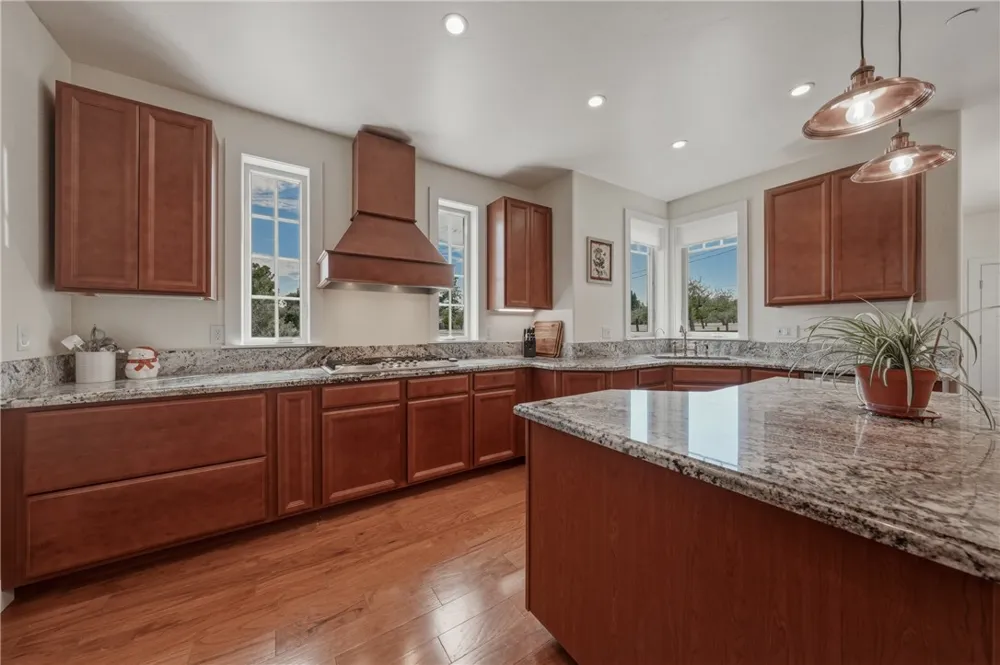 1750 Quail Ridge Road Lakeport, CA 95453
