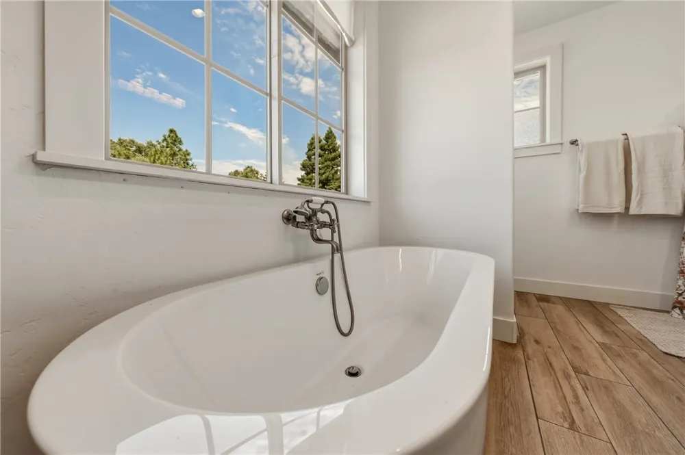 1750 Quail Ridge Road Lakeport, CA 95453